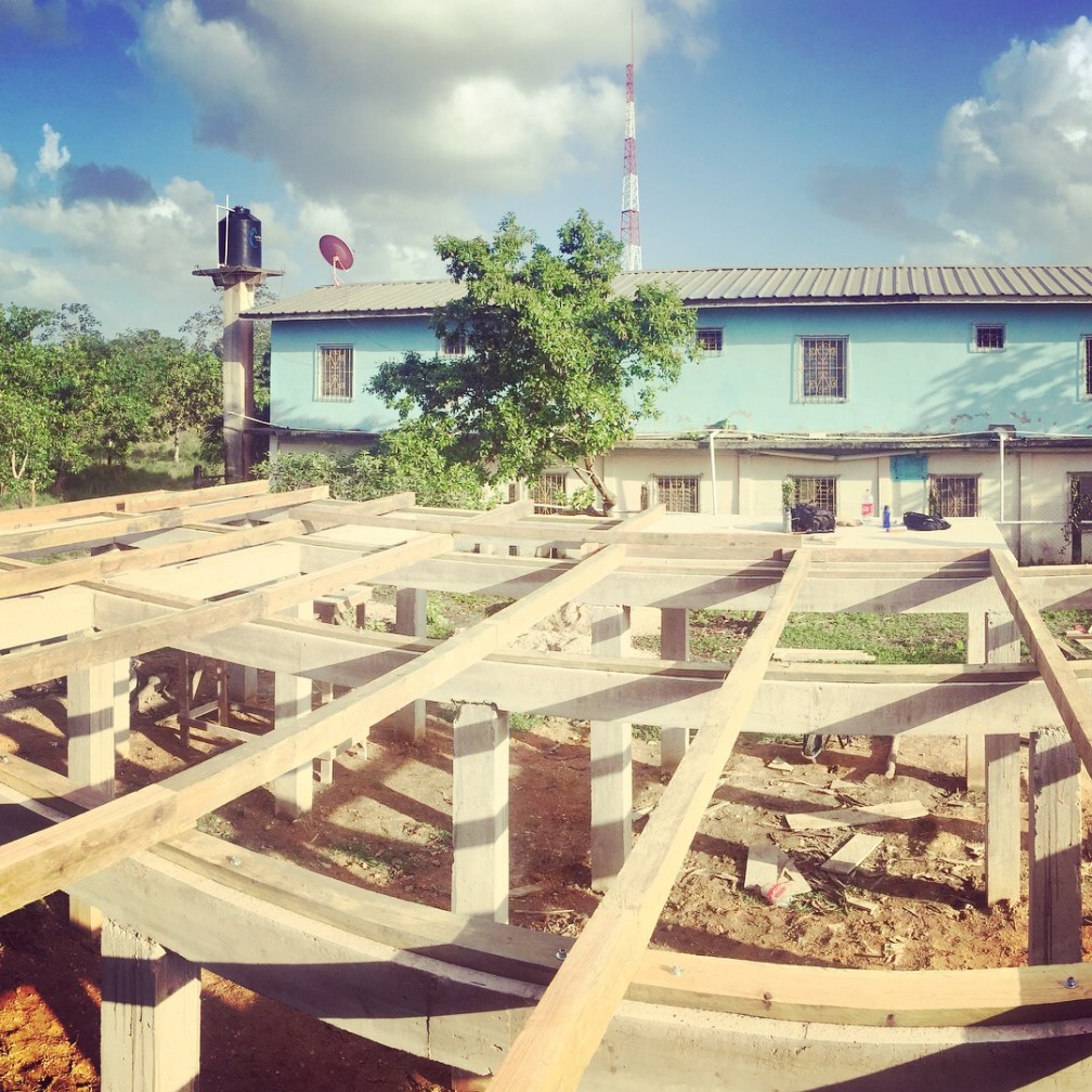 5E194D6C-5474-48F2-BA13-530CB7D572BA